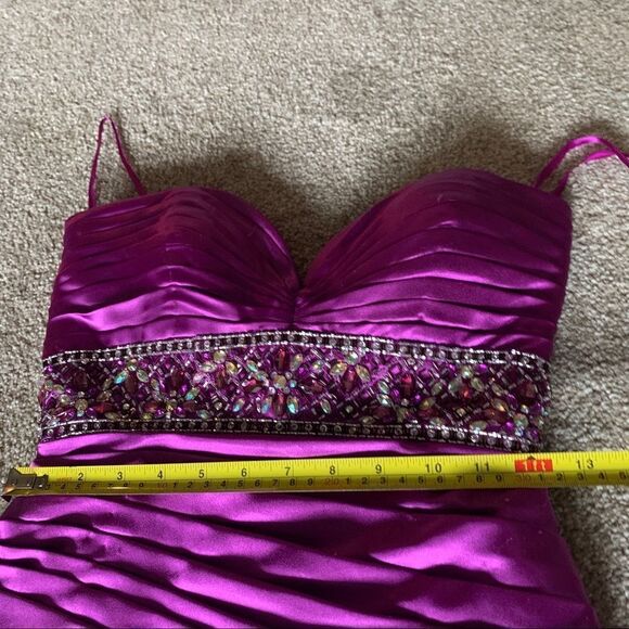 Purple sweetheart neckline rhinestone sequin beaded prom ball gown dress Sz 6 - Picture 14 of 15